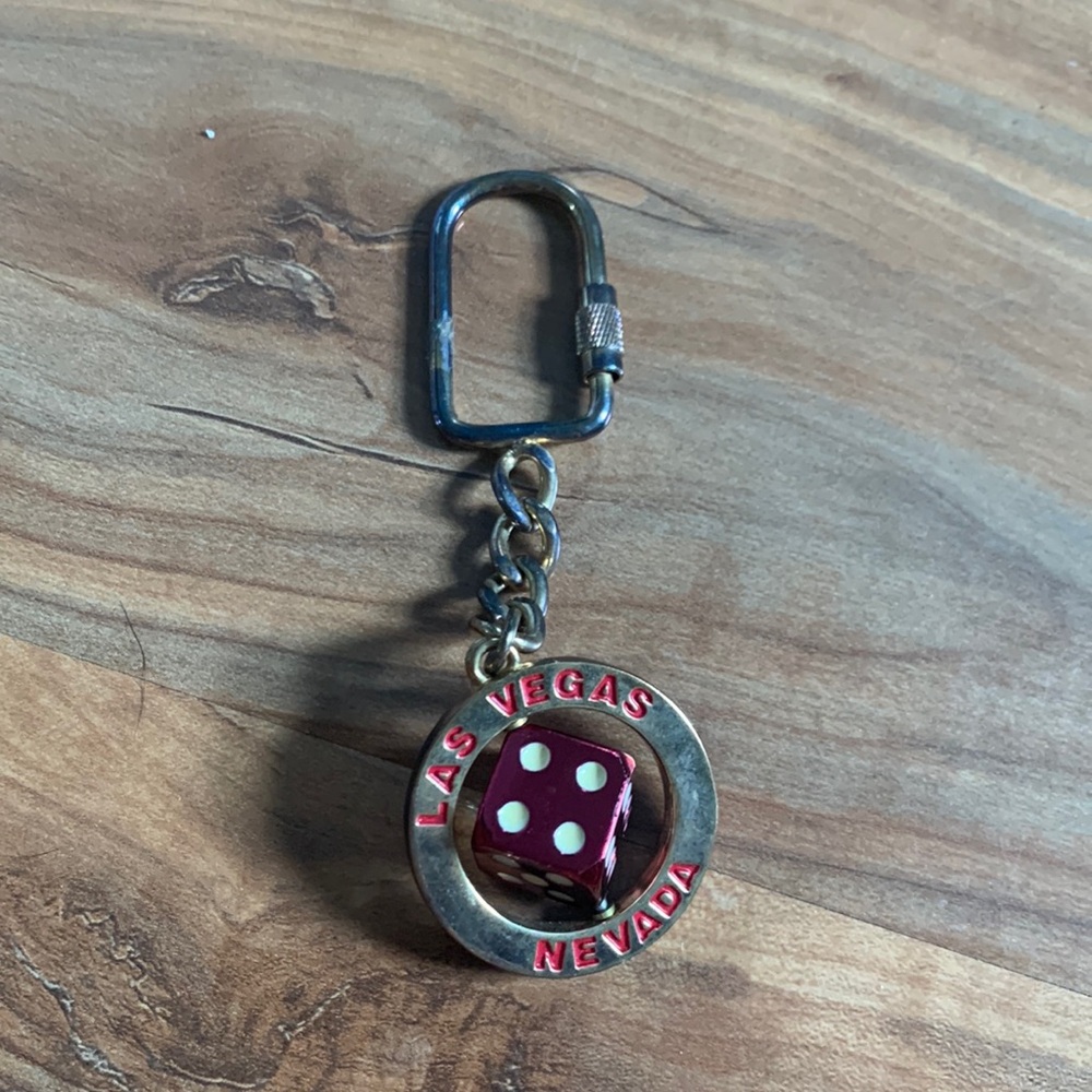 Las Vegas Spinning Dice Keychain